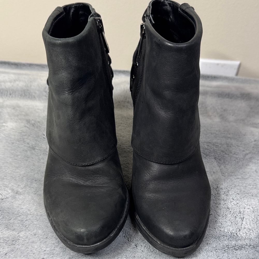 Jessica Simpson JS-Calvery Black Leather Ankle Bootie - Size 7 - VGUC - Picture 6 of 15